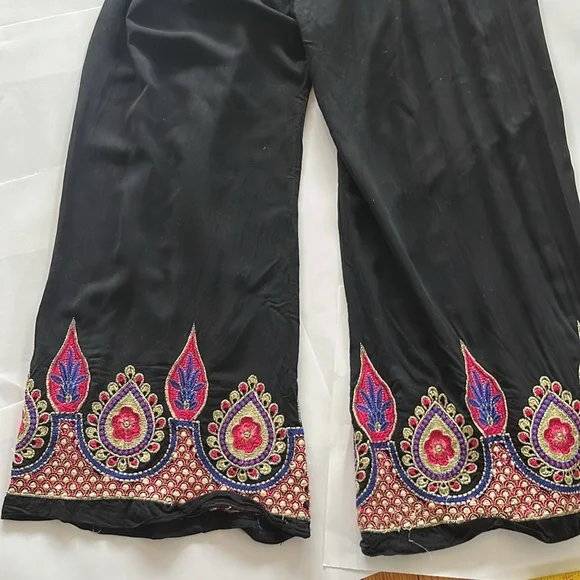COPY - Ethnic Wear Handmade Indian Ultra Wide Leg Pants Embroidered stretchy on… - Picture 12 of 12